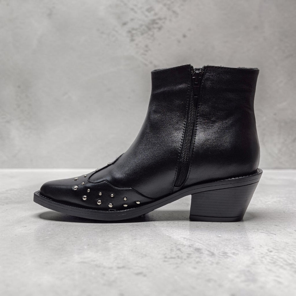 Bota TREVOR