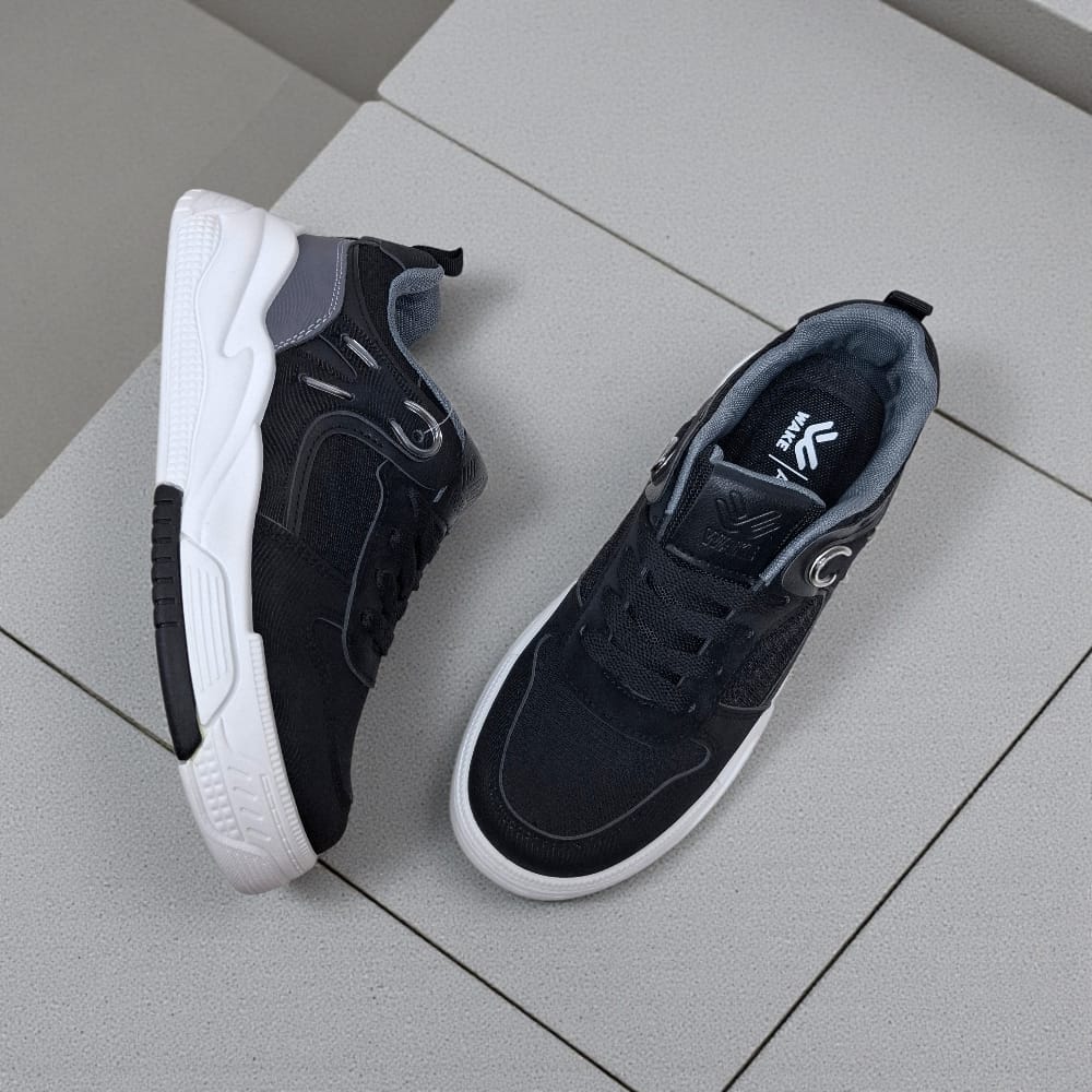 Zapatilla Wake 390