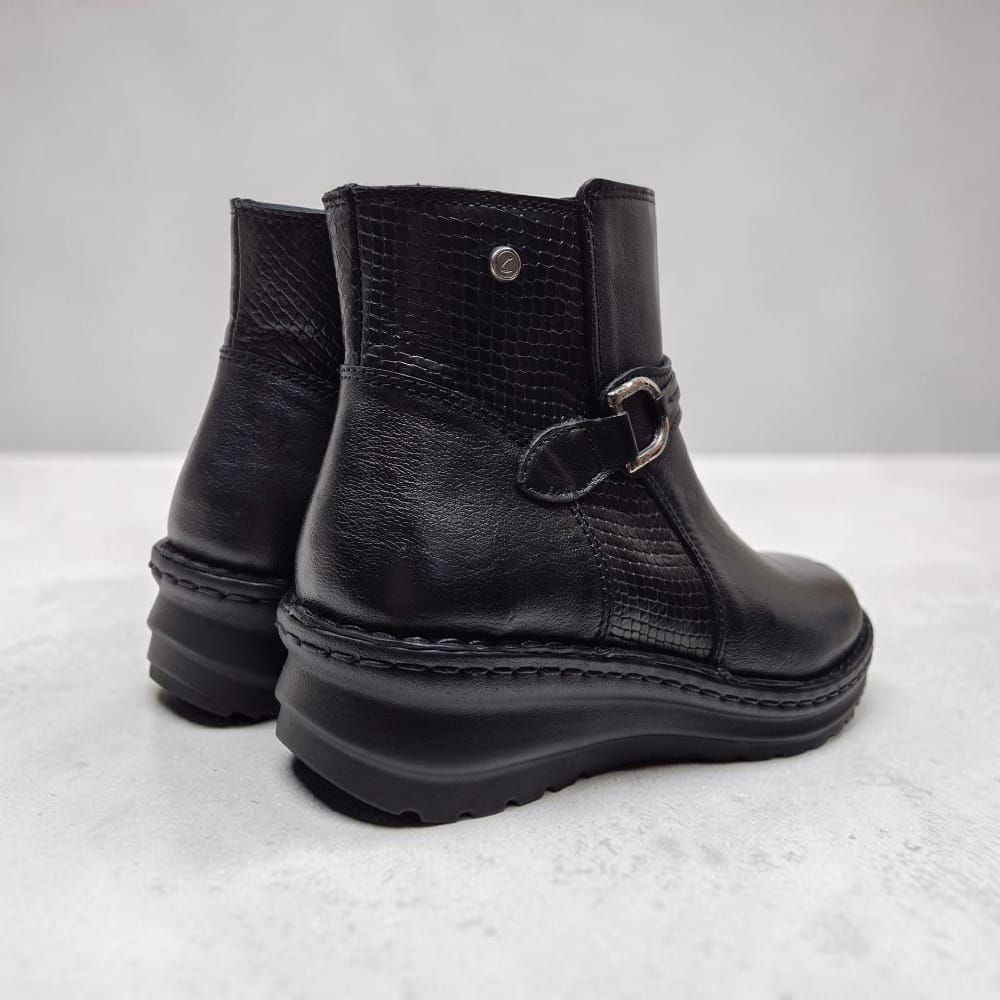 Bota CORAL Cavatini