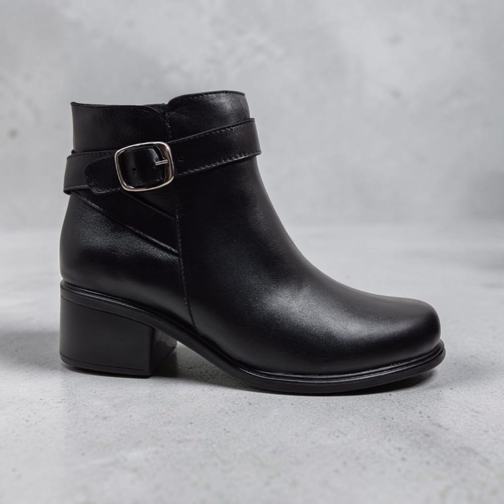 Bota FARAH