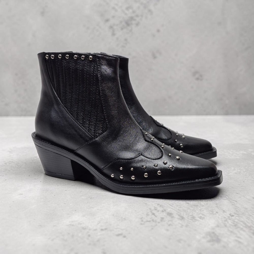 Bota TREVOR